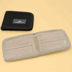 Vendor-unknown CINCINNATI Organic Hemp Bifold Wallet (Vegan, Leather-free, Plastic-free) (3.5x5)