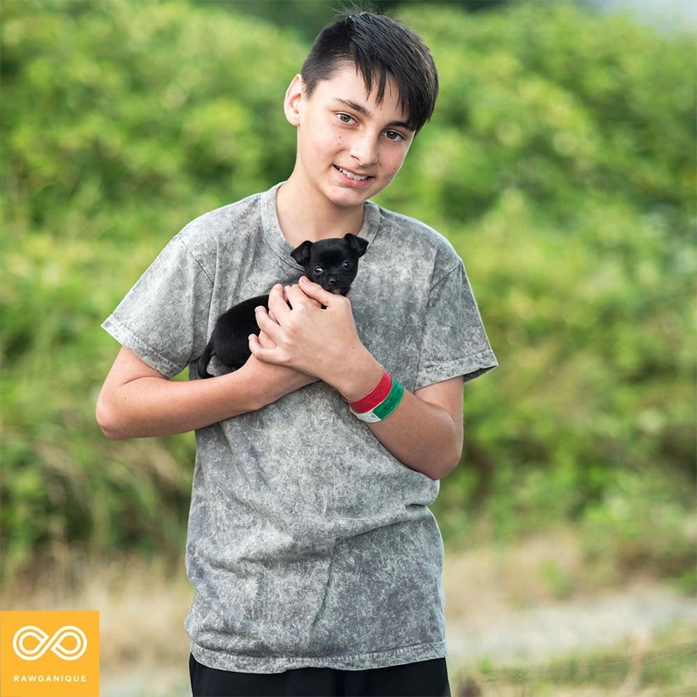 T-Shirts SONOMA 100% Organic Cotton Crewneck T-shirt (Made In USA) (Unisex) Women 29 T-Shirts SONOMA 100% Organic Cotton Crewneck T-shirt (Made In USA) (Unisex) Women