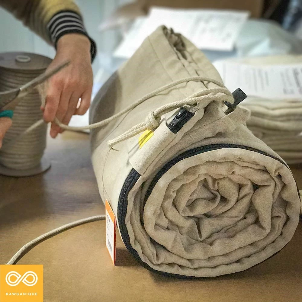 Vendor-unknown BedBath YUKON 100% Hemp Sleeping Bag 7 Vendor-unknown BedBath YUKON 100% Hemp Sleeping Bag