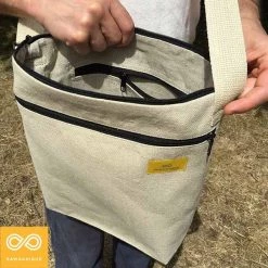 Vendor-unknown OAKLAND Hemp Canvas Laptop Satchel (Plastic-free)